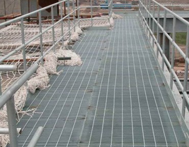 平臺(tái)電廠鋼格板案例